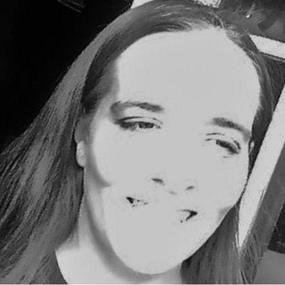 Meet your Posher, Angie